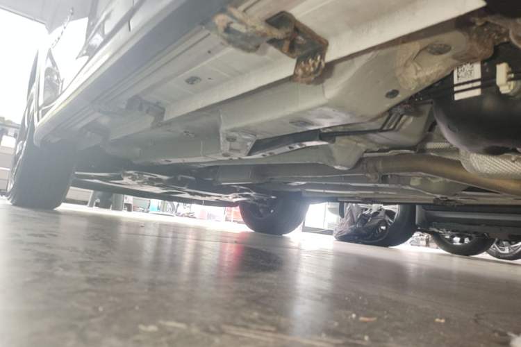 Used Jeep Compass 2017 200T Automatic Enjoyment Edition Left Side Sill