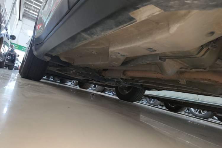 Used Jeep Compass 2017 200T Automatic Family Edition Left Side Sill