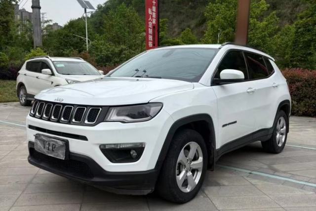 Jeep Compass 2017 200T Automatic Family Edition usado