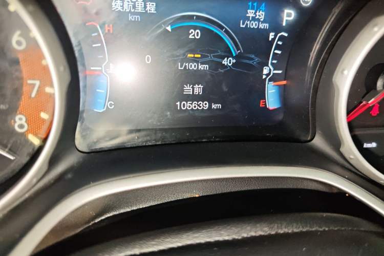 Used Jeep Compass 2017 200T Automatic Family Edition Odometer Close Up