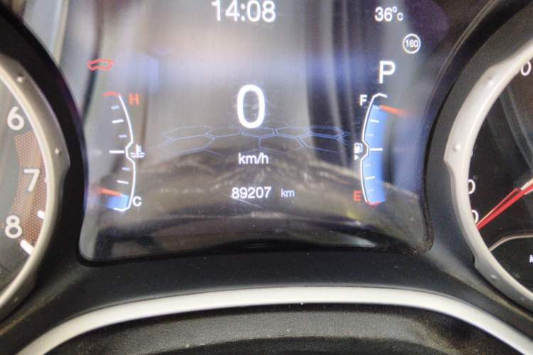 Used Jeep Compass 2017 200T Automatic Family Edition Odometer Close Up