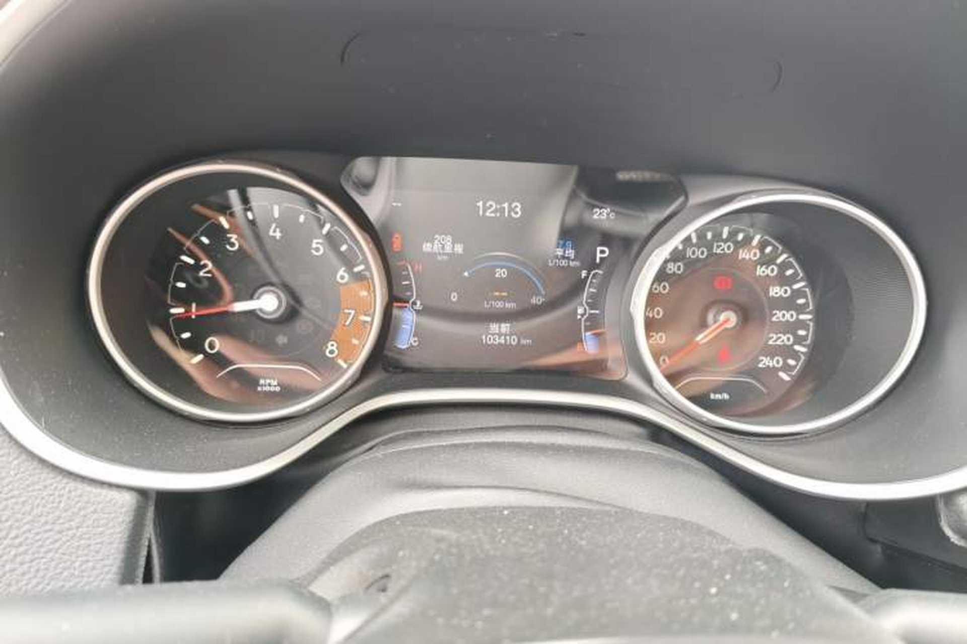 Used Jeep Compass 2017 200T Automatic Family Edition Odometer Close Up