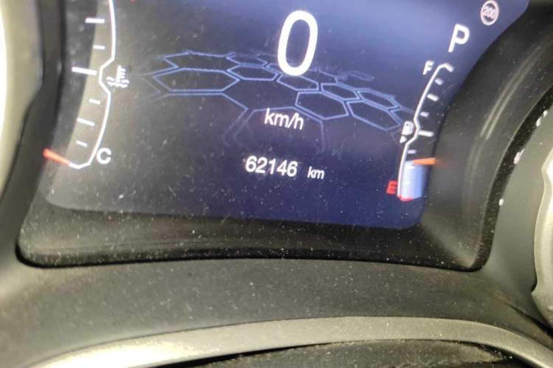 Used Jeep Compass 2017 200T Automatic Family Edition Odometer Close Up