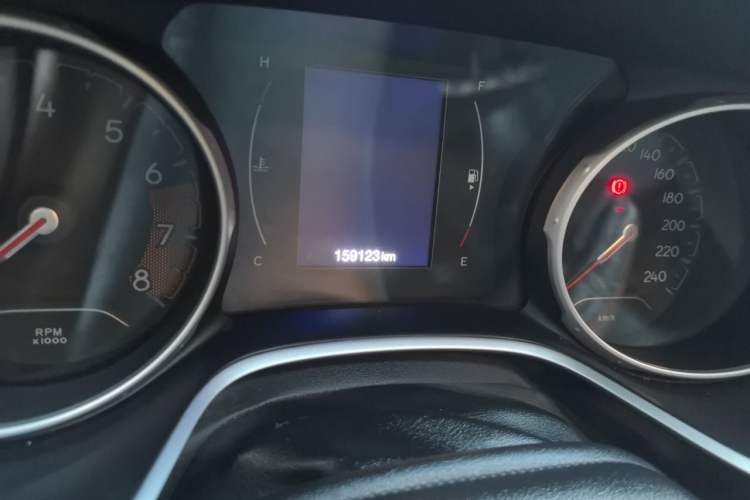 Used Jeep Compass 2017 200T Automatic Enjoyment Version Odometer Close Up