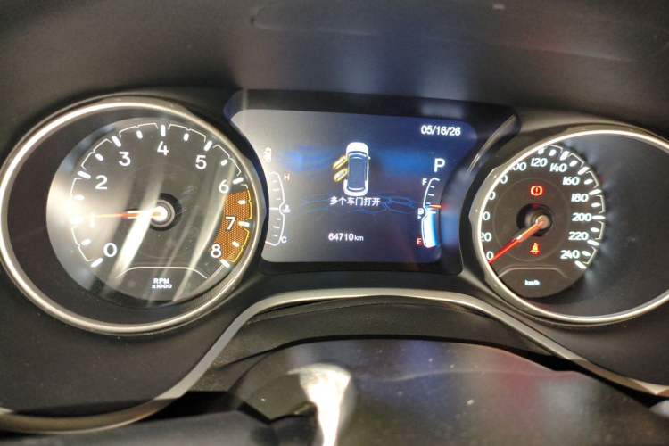 Used Jeep Compass 2017 200T Automatic Family Edition Odometer Close Up