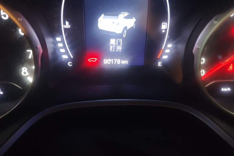 Used Jeep Compass 2017 200T Manual Enjoy Edition Odometer Close Up