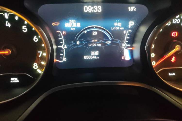 Used Jeep Compass 2017 200T Automatic Family Edition Odometer Close Up