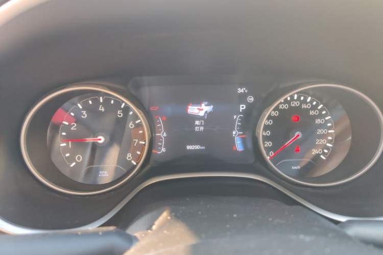 Used Jeep Compass 2017 200T Automatic Prestige Edition Odometer Close Up