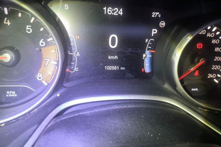 Used Jeep Compass 2017 200T Automatic Family Edition Odometer Close Up