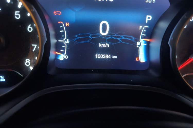 Used Jeep Compass 2017 200T Automatic Family Edition Odometer Close Up