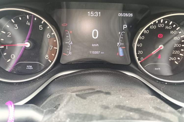 Used Jeep Compass 2017 200T Automatic Family Edition Odometer Close Up