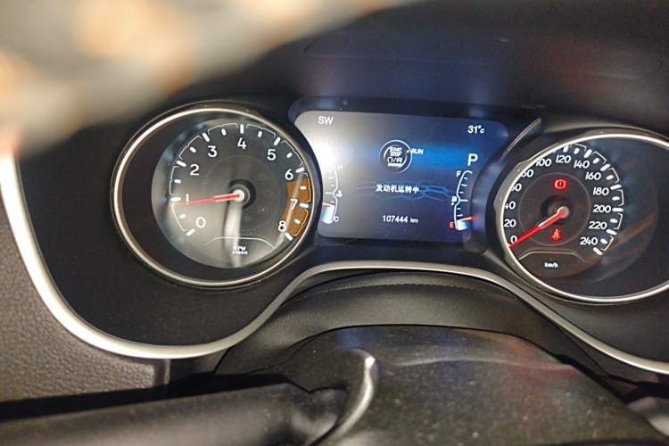 Used Jeep Compass 2017 200T Automatic Family Edition Odometer Close Up