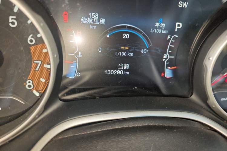 Used Jeep Compass 2017 200T Automatic Family Edition Odometer Close Up