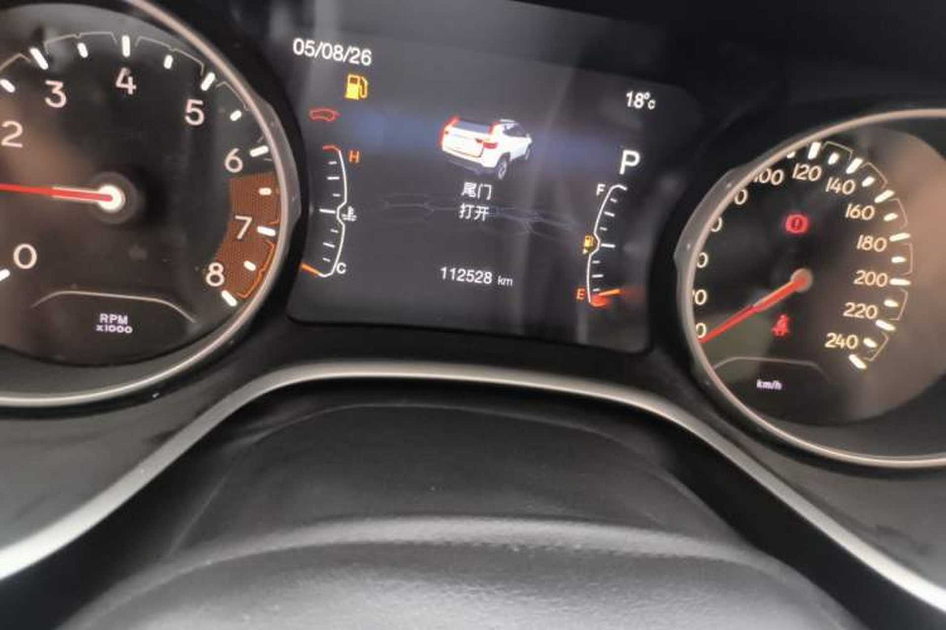 Used Jeep Compass 2017 200T Automatic Family Edition Odometer Close Up