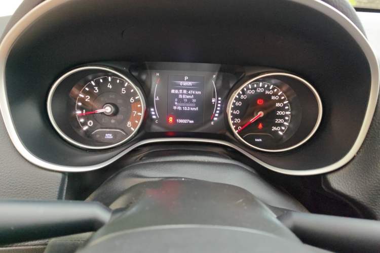 Used Jeep Compass 2017 200T Automatic Enjoyment Version Odometer Close Up