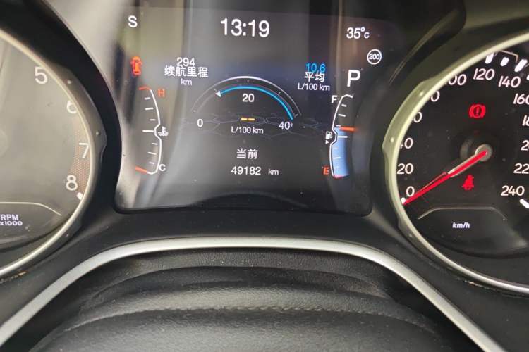 Used Jeep Compass 2017 200T Automatic Family Edition Odometer Close Up