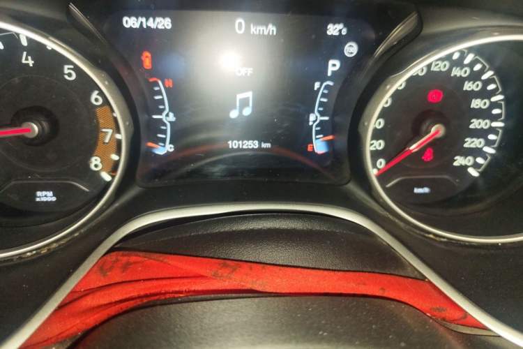 Used Jeep Compass 2017 200T Automatic Family Edition Odometer Close Up