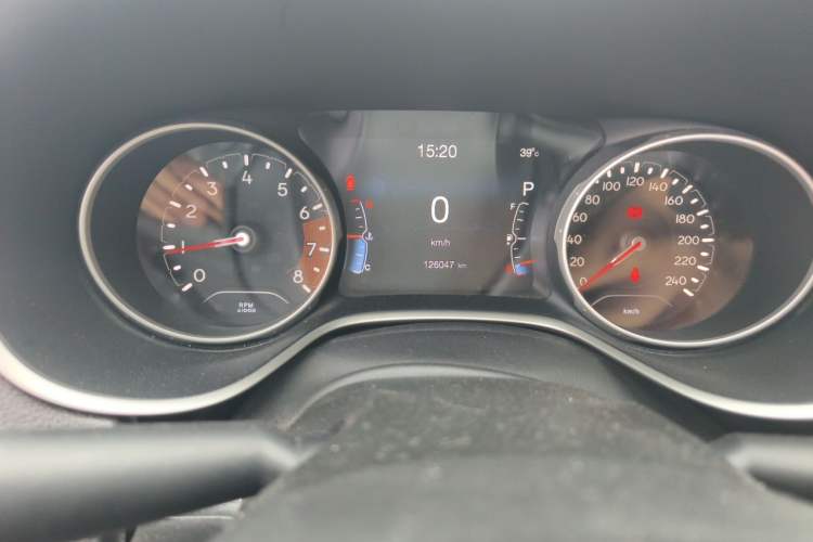 Used Jeep Compass 2017 200T Automatic Family Edition Odometer Close Up