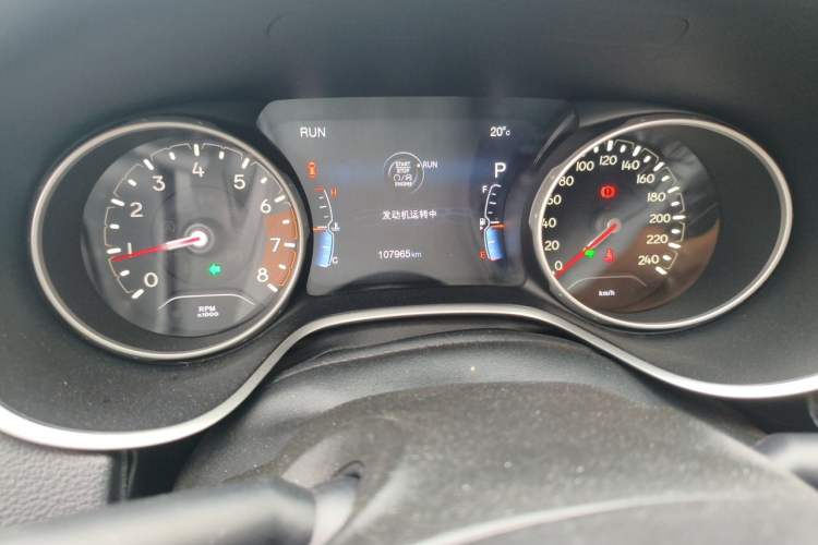 Used Jeep Compass 2017 200T Automatic Family Edition Odometer Close Up