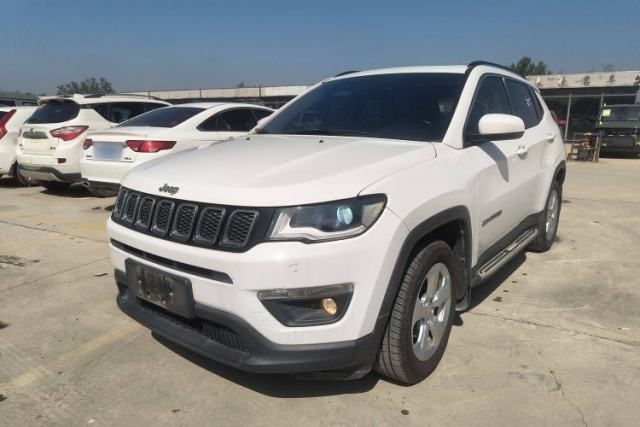 Jeep Compass 2017 200T Automatic Family Edition de segunda mano