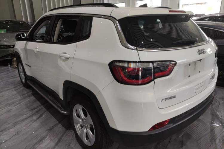 Used Jeep Compass 2017 200T Automatic Family Edition Rear Left 45 Deg