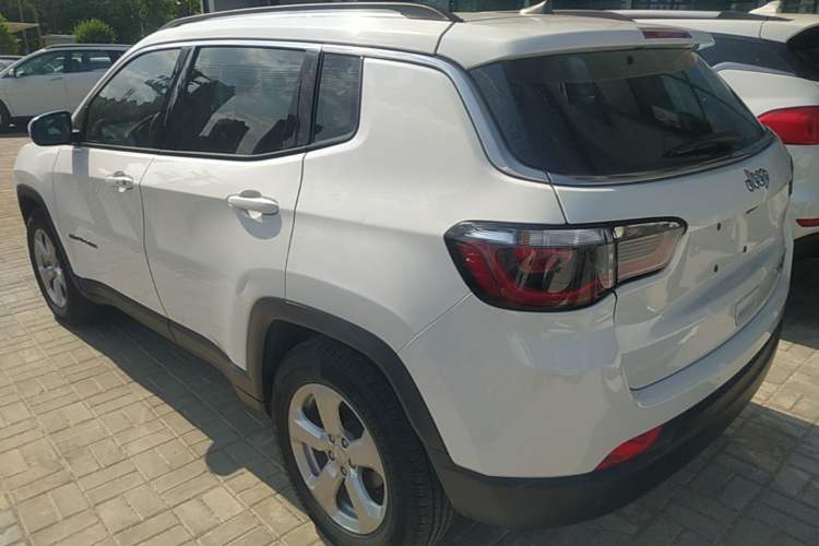 Used Jeep Compass 2017 200T Automatic Family Edition Rear Left 45 Deg