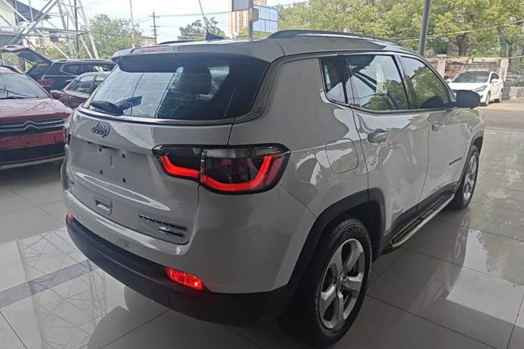 Used Jeep Compass 2017 200T Automatic Family Edition Rear Right 45 Deg
