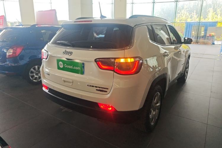 Used Jeep Compass 2017 200T Automatic Family Edition Rear Right 45 Deg