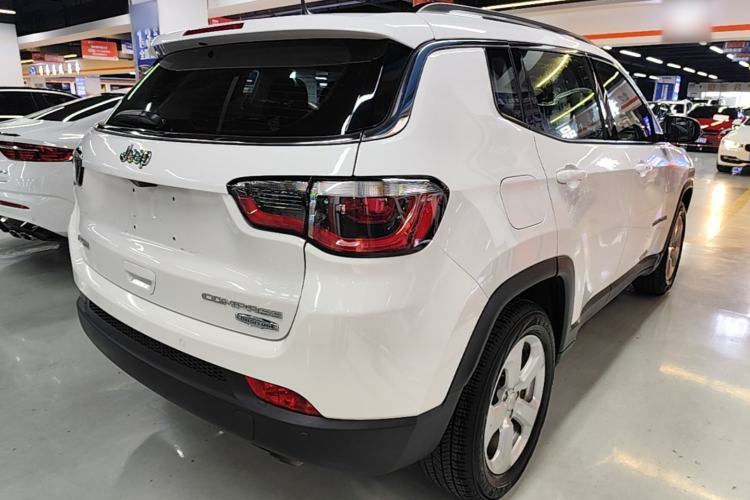 Used Jeep Compass 2017 200T Automatic Family Edition Rear Right 45 Deg