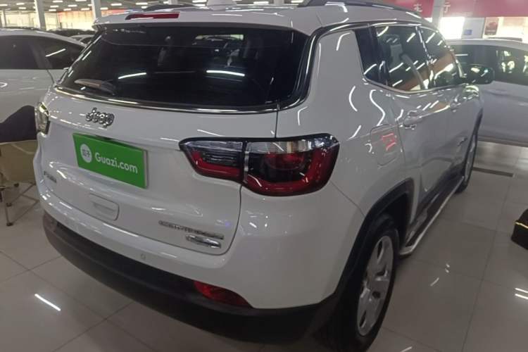 Used Jeep Compass 2017 200T Automatic Family Edition Rear Right 45 Deg