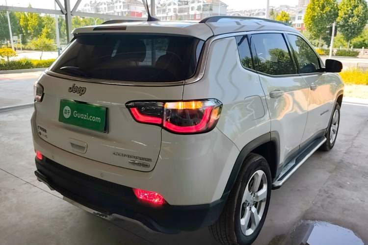 Used Jeep Compass 2017 200T Automatic Family Enjoyment Four-Wheel Drive Edition Rear Right 45 Deg