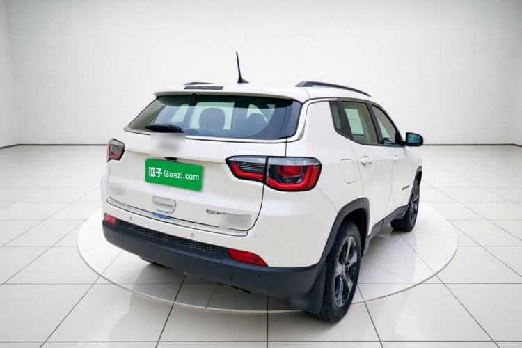 Used Jeep Compass 2017 200T Automatic Family Edition Rear Right 45 Deg