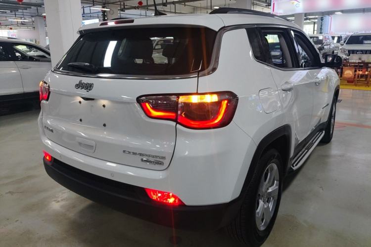 Used Jeep Compass 2017 200T Automatic Family Edition Rear Right 45 Deg