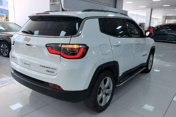 Used Jeep Compass 2017 200T Automatic Family Edition Rear Right 45 Deg