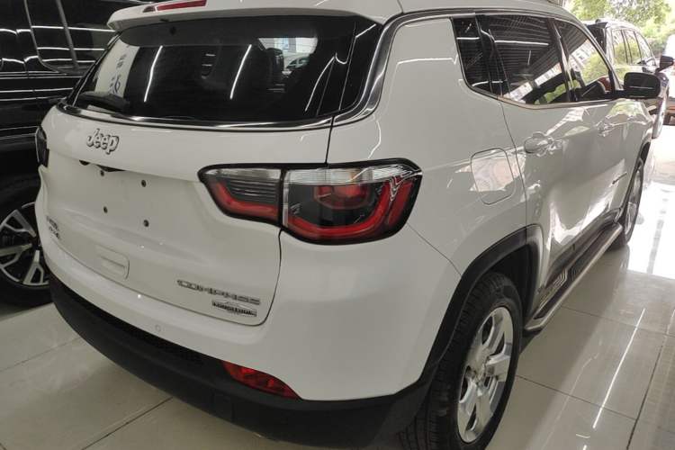 Used Jeep Compass 2017 200T Automatic Family Enjoyment Four-Wheel Drive Edition Rear Right 45 Deg
