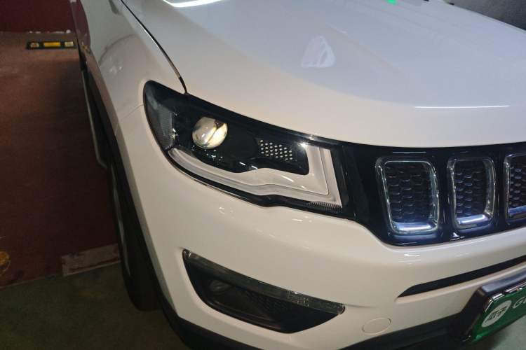Used Jeep Compass 2017 200T Automatic Family Edition Right Front Headlight