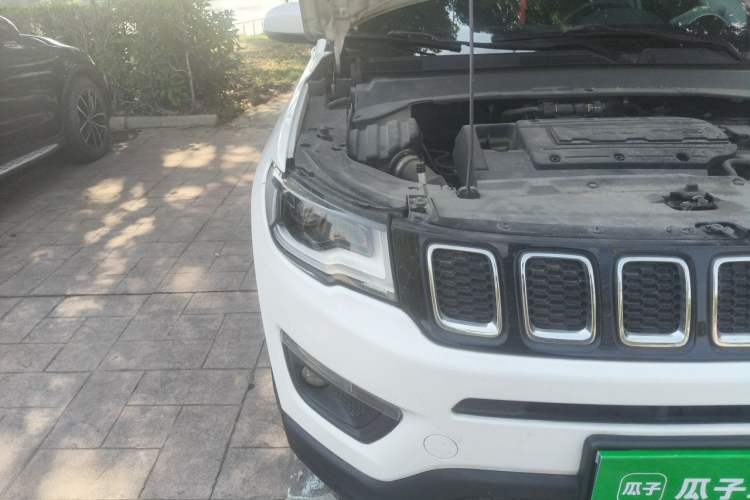 Used Jeep Compass 2017 200T Automatic Family Edition Right Front Headlight