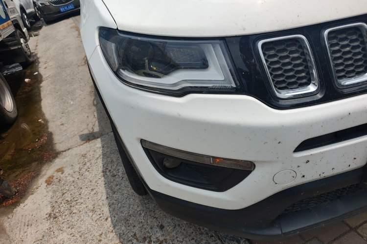 Used Jeep Compass 2017 200T Automatic Enjoyment Version Right Front Headlight