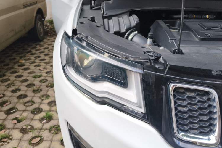 Used Jeep Compass 2017 200T Manual Enjoy Edition Right Front Headlight