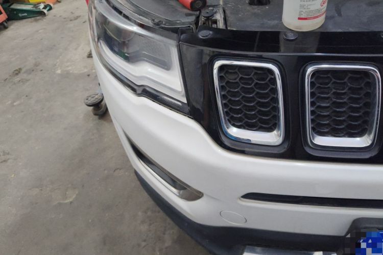 Used Jeep Compass 2017 200T Automatic Prestige Edition Right Front Headlight