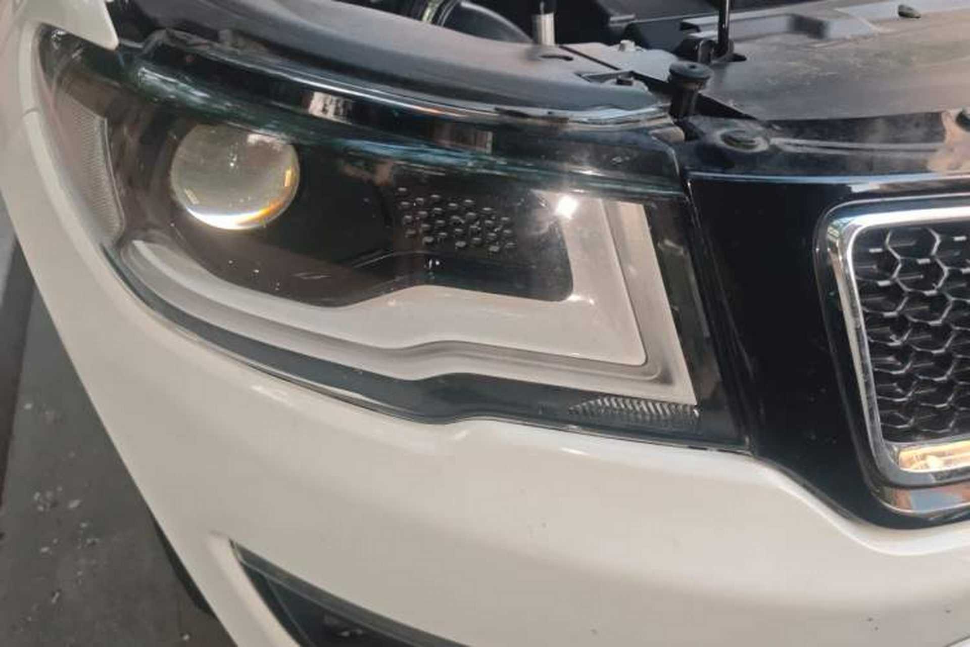 Used Jeep Compass 2017 200T Automatic Family Edition Right Front Headlight