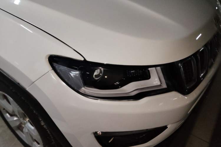 Used Jeep Compass 2017 200T Automatic Family Edition Right Front Headlight