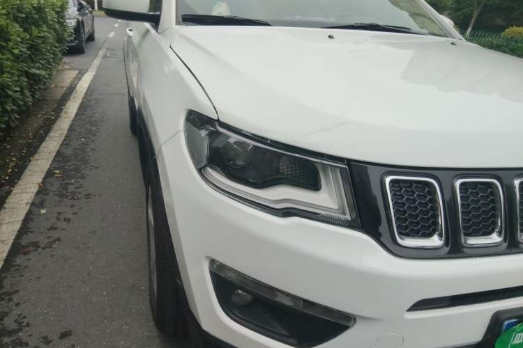 Used Jeep Compass 2017 200T Automatic Family Edition Right Front Headlight