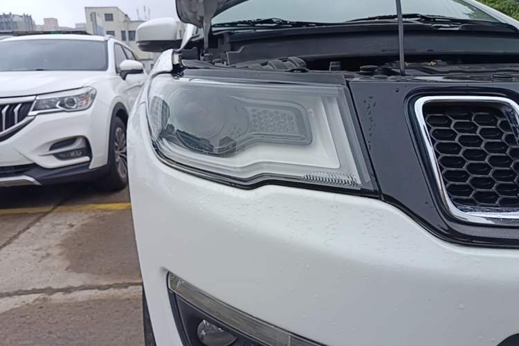 Used Jeep Compass 2017 200T Automatic Family Edition Right Front Headlight