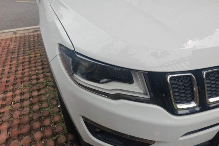 Used Jeep Compass 2017 200T Automatic Family Edition Right Front Headlight