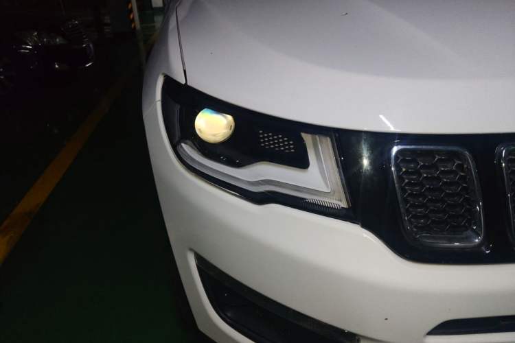 Used Jeep Compass 2017 200T Automatic Family Edition Right Front Headlight