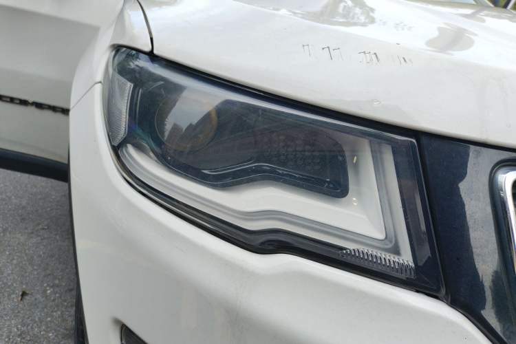 Used Jeep Compass 2017 200T Automatic Family Edition Right Front Headlight