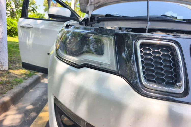 Used Jeep Compass 2017 200T Automatic Family Edition Right Front Headlight