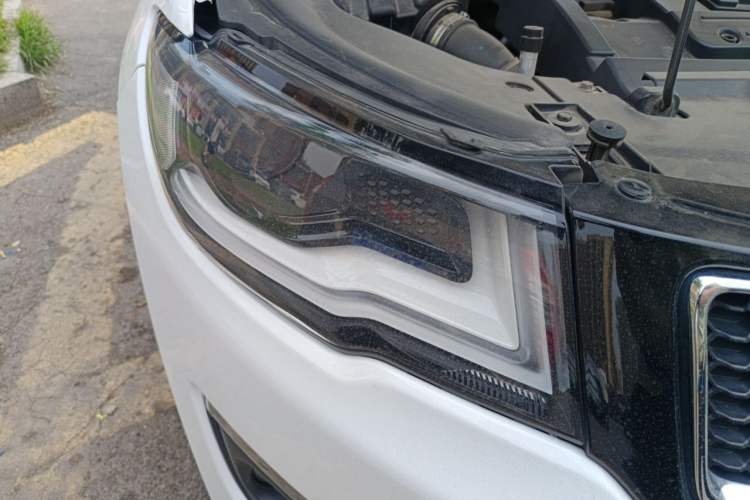 Used Jeep Compass 2017 200T Automatic Family Edition Right Front Headlight