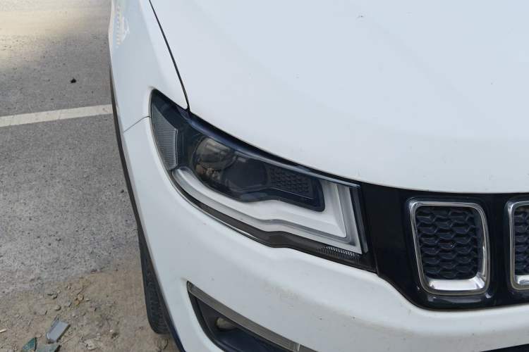 Used Jeep Compass 2017 200T Automatic Family Edition Right Front Headlight